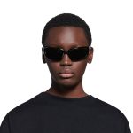 Swift Oval Sunglasses in Black - Image 2